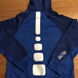 Nike Elite Boys L Zipper Hoodie